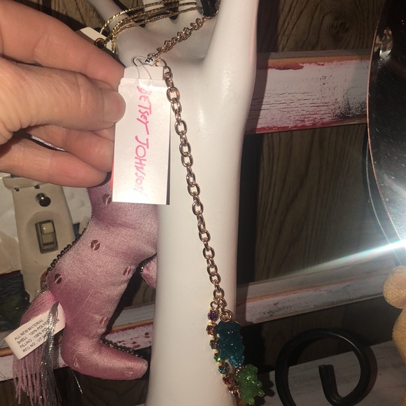 NWT Sparkling ✨ BETSEY JOHNSON Glittery Multicolored GUMMY BEAR Necklace - Picture 13 of 16